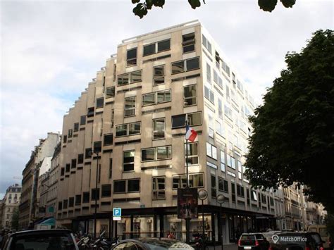 42 avenue montaigne paris